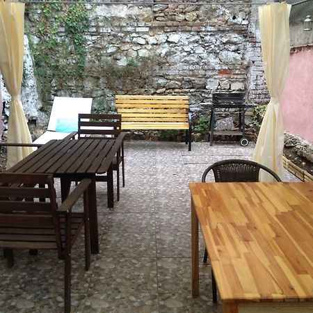Kevin'S Hostel Istanbul Eksteriør billede